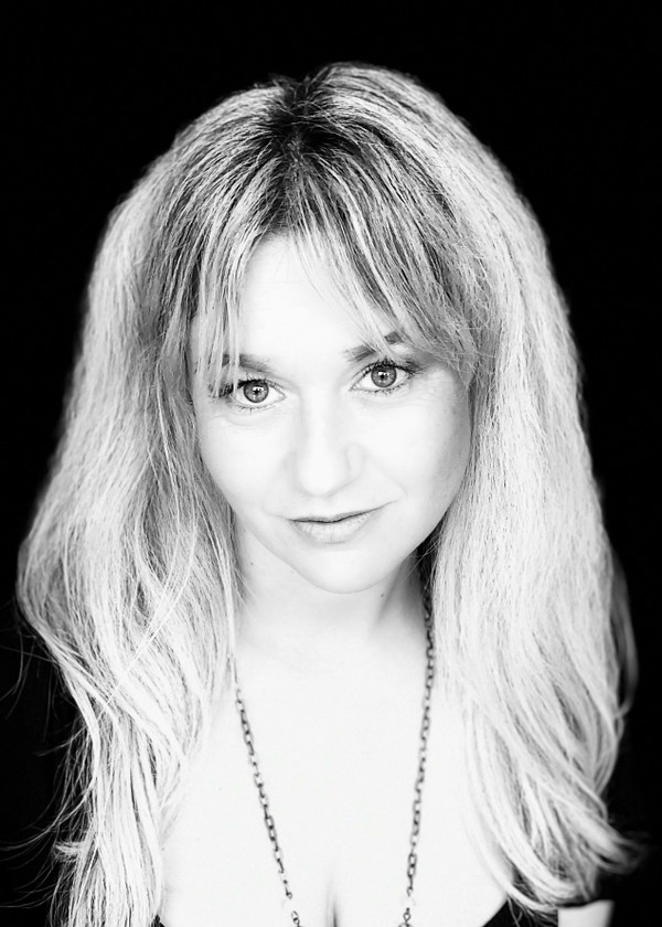 Suzanne Smith